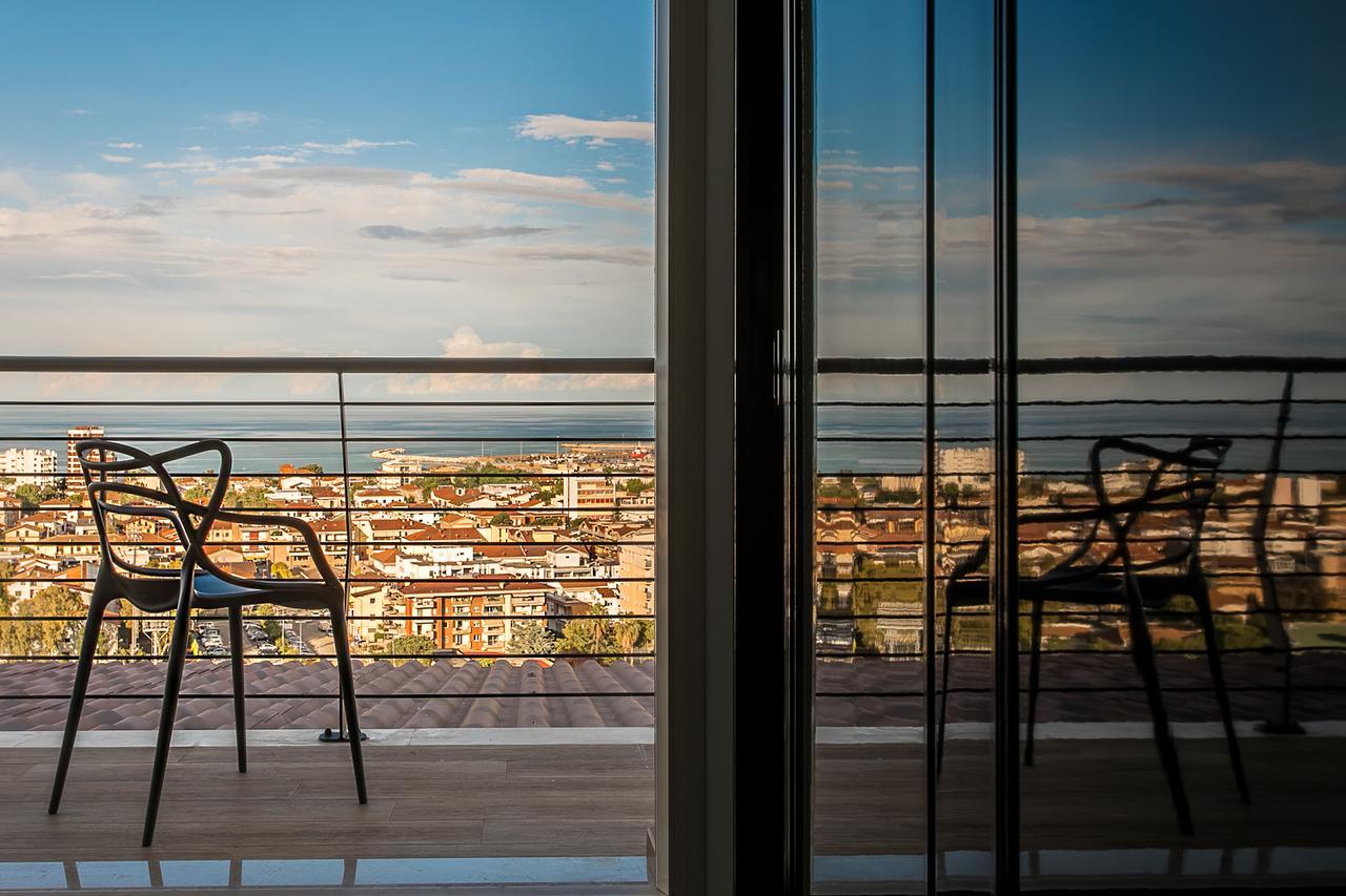 Bellavistarelax Hotel Джулианова Екстериор снимка