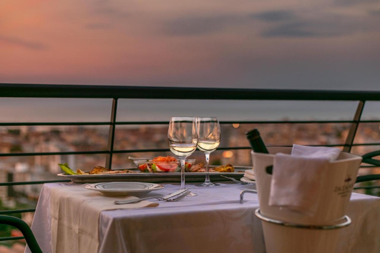 Bellavistarelax Hotel Джулианова Екстериор снимка